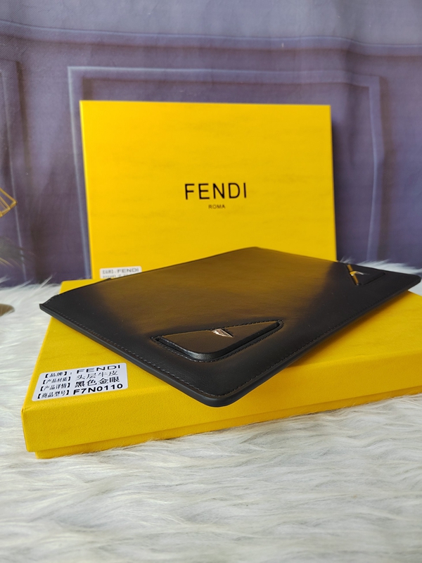 超激安ブランド財布偽物側面デザイン